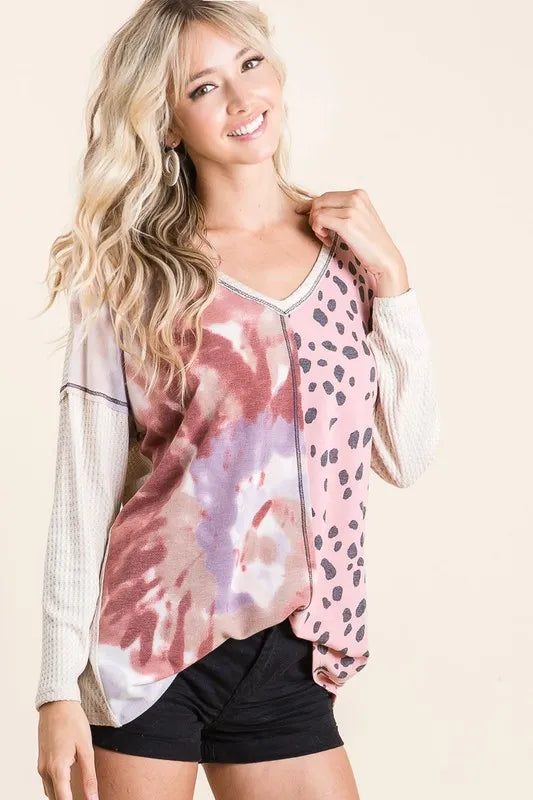 BiBi Print Block V Neck Top with Contrast Stitching