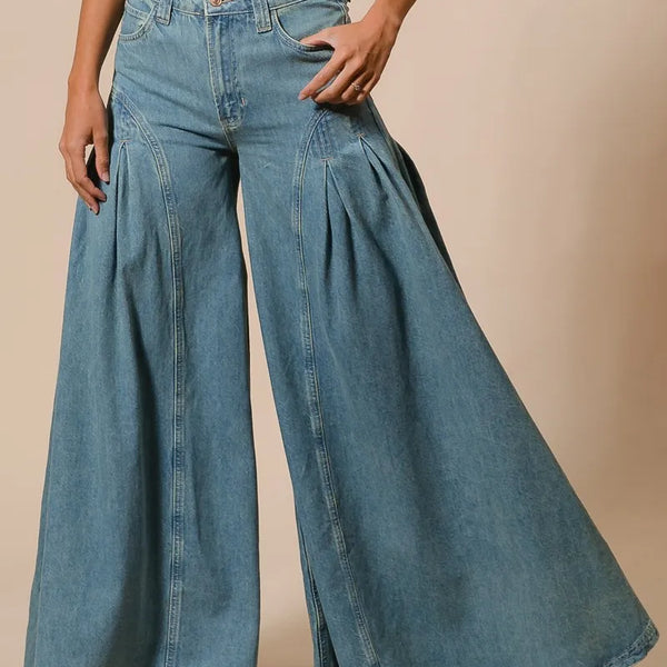 BiBi Pleated Detail Wide Jeans