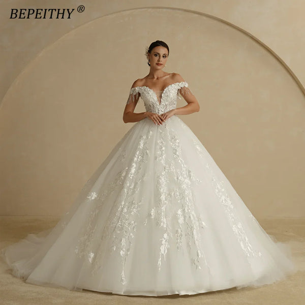 BEPEITHY Sexy Off Shoulder Sleeveless Flore Princess Wedding Gown 2022 For Women Cheap Online Ivory V Neck Lace Bridal Dresses