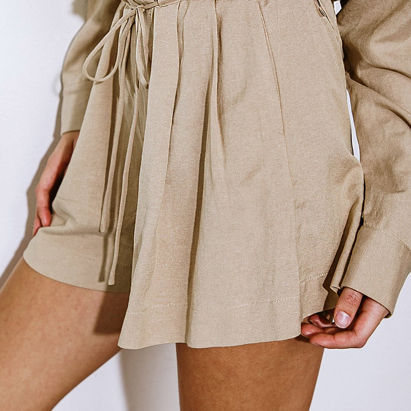 BETTER TO BE SWEET WOVEN SHORTS